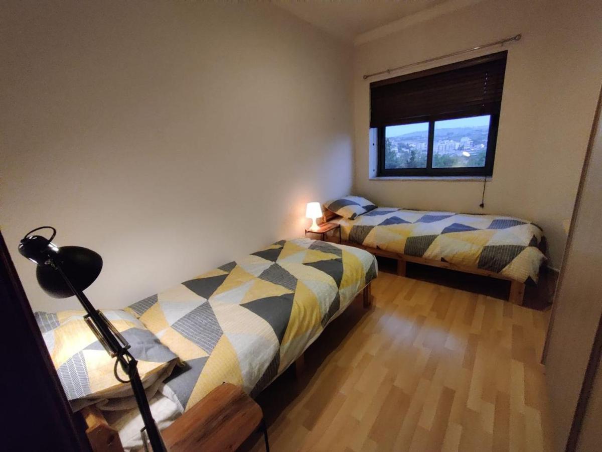 خليج سانت بول Cosy Designer Finished Apartment With Unobstructed Views المظهر الخارجي الصورة