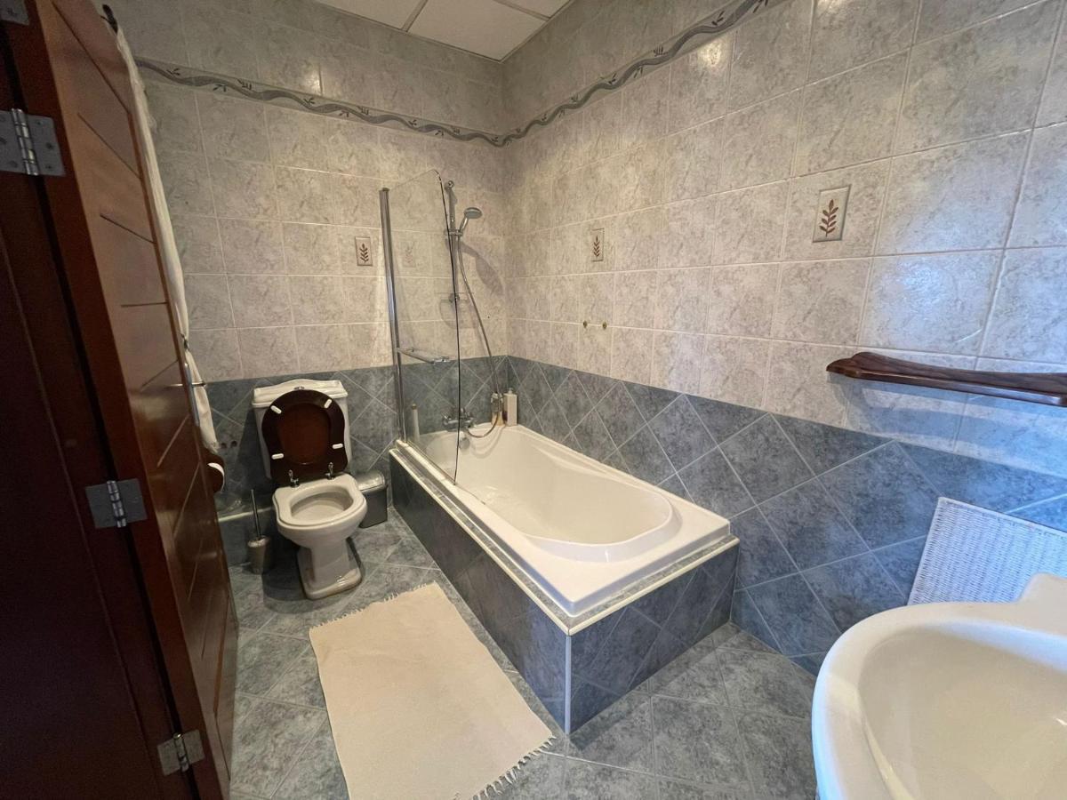 خليج سانت بول Cosy Designer Finished Apartment With Unobstructed Views المظهر الخارجي الصورة
